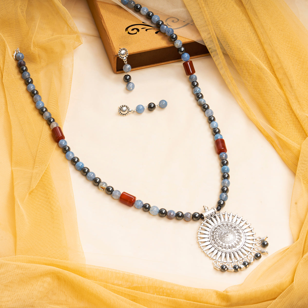 HEMATITE, AND AGATE, JADE WITH SILVER PENDANT NECKLACE WITH EARRINGS
Eykaa
stone jewellery
womens jewellery
earing for women
bracelet for women
necklace for women
jewellery stores