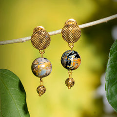 Eykaa Illuminate Trinity: Agate & Onyx Earrings