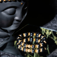 Eykaa bracelet that feature black tourmaline, black onyx and hakik semi precious stone on a mirror surface. 
Eykaa
stone jewellery
womens jewellery
earing for women
bracelet for women
necklace for women
jewellery stores