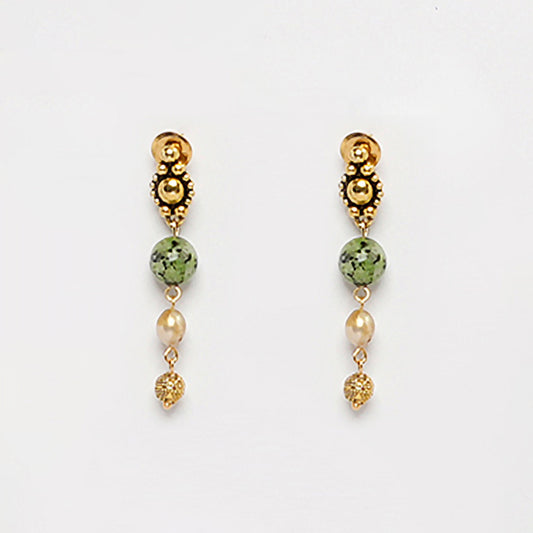 Eykaa Elegance Garden: Dalmatian Jasper & Freshwater Pearl Earrings