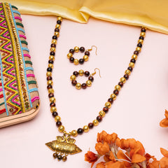 Eykaa Glorious Brilliance: Red Tiger Eye & Lava Set Necklace With Earrings