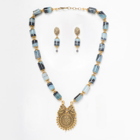 Eykaa Radiant Waves: Blue Agate necklace with Earrings Set