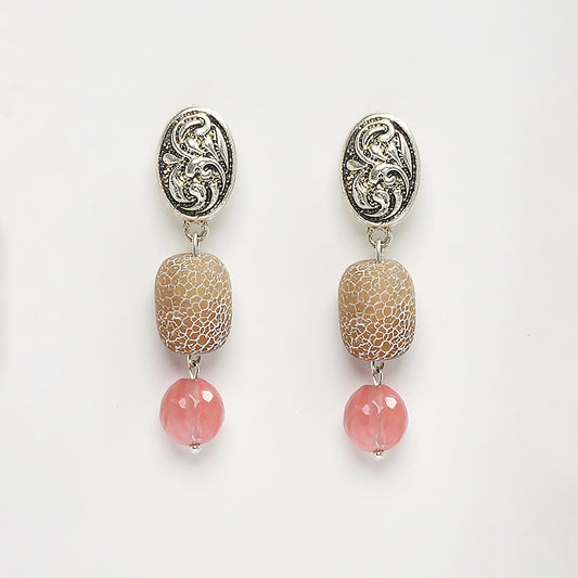 Eykaa Illuminate Radiance: Cherry Quartz, Agate & Black Onyx Earring