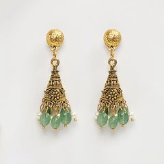 Eykaa Elegance Joy: Green Strawberry Quartz and Shell Pearl Earrings