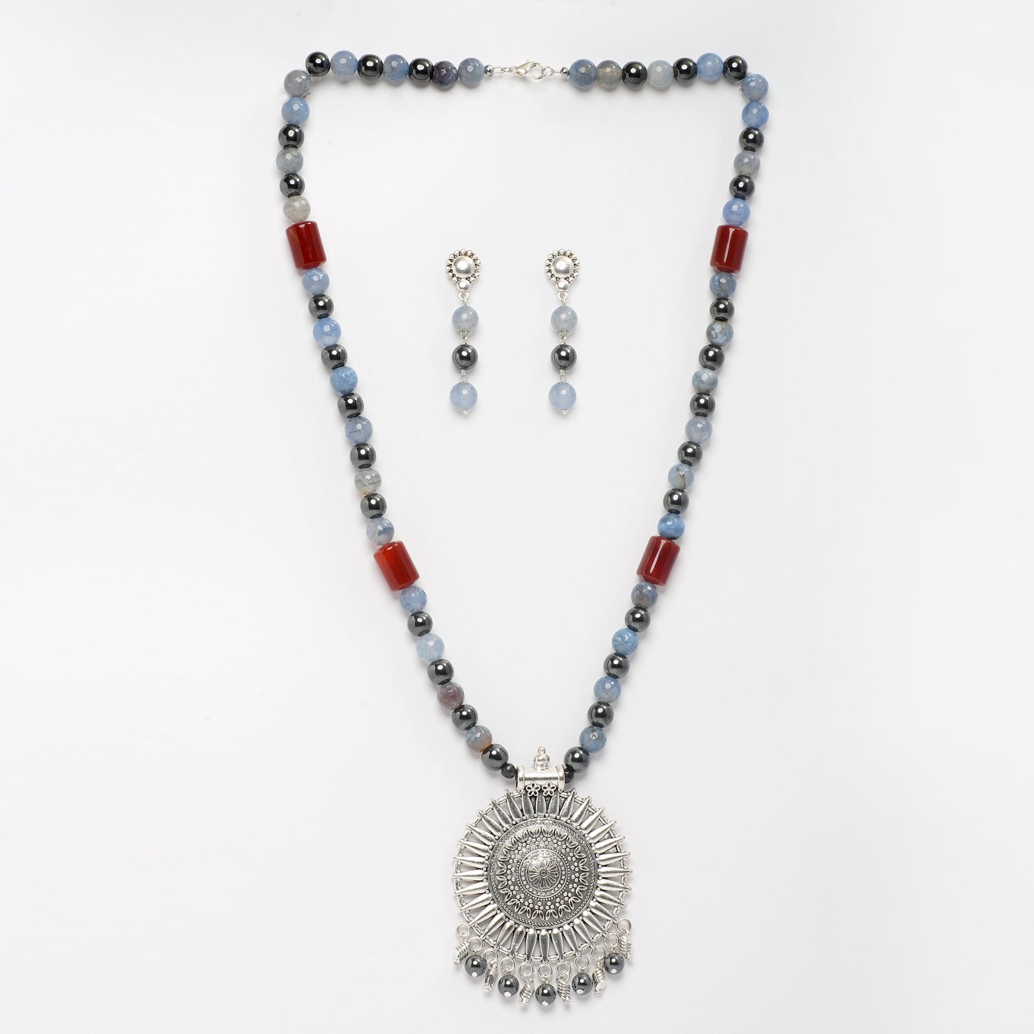 HEMATITE, AND AGATE, JADE WITH SILVER PENDANT NECKLACE WITH EARRINGS
Eykaa
stone jewellery
womens jewellery
earing for women
bracelet for women
necklace for women
jewellery stores