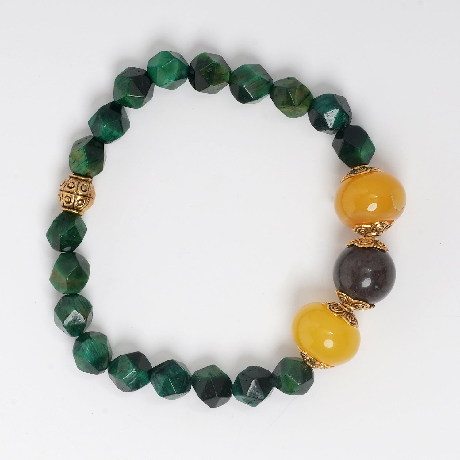 GREEN FACETED TIGER EYE , CRYSOCOLA AND AGATE BRACELET
Eykaa
stone jewellery
womens jewellery
earing for women
bracelet for women
necklace for women
jewellery stores