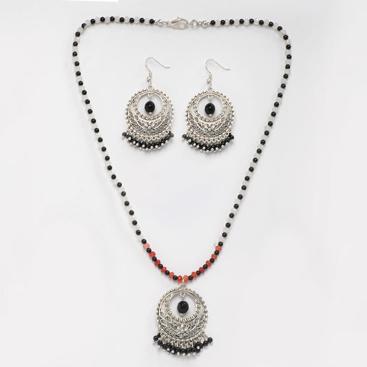 Eykaa Glorious Elite: Black Onyx, White & Red Jade Necklace With Earrings