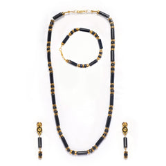 Eykaa Illuminate Whispers: Agate & Golden Hematite Bracelet
