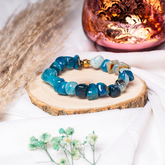 Eykaa Radiant Harmony: Blue Agate Bracelet