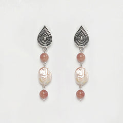 EYKAA STRAWBERRY QUARTZ AND FRESH WATER PEARL EARRINGS