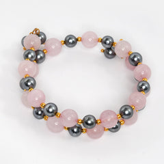 Eykaa Rose Quartz And Shell Pearl  Bracelet On A White Background.