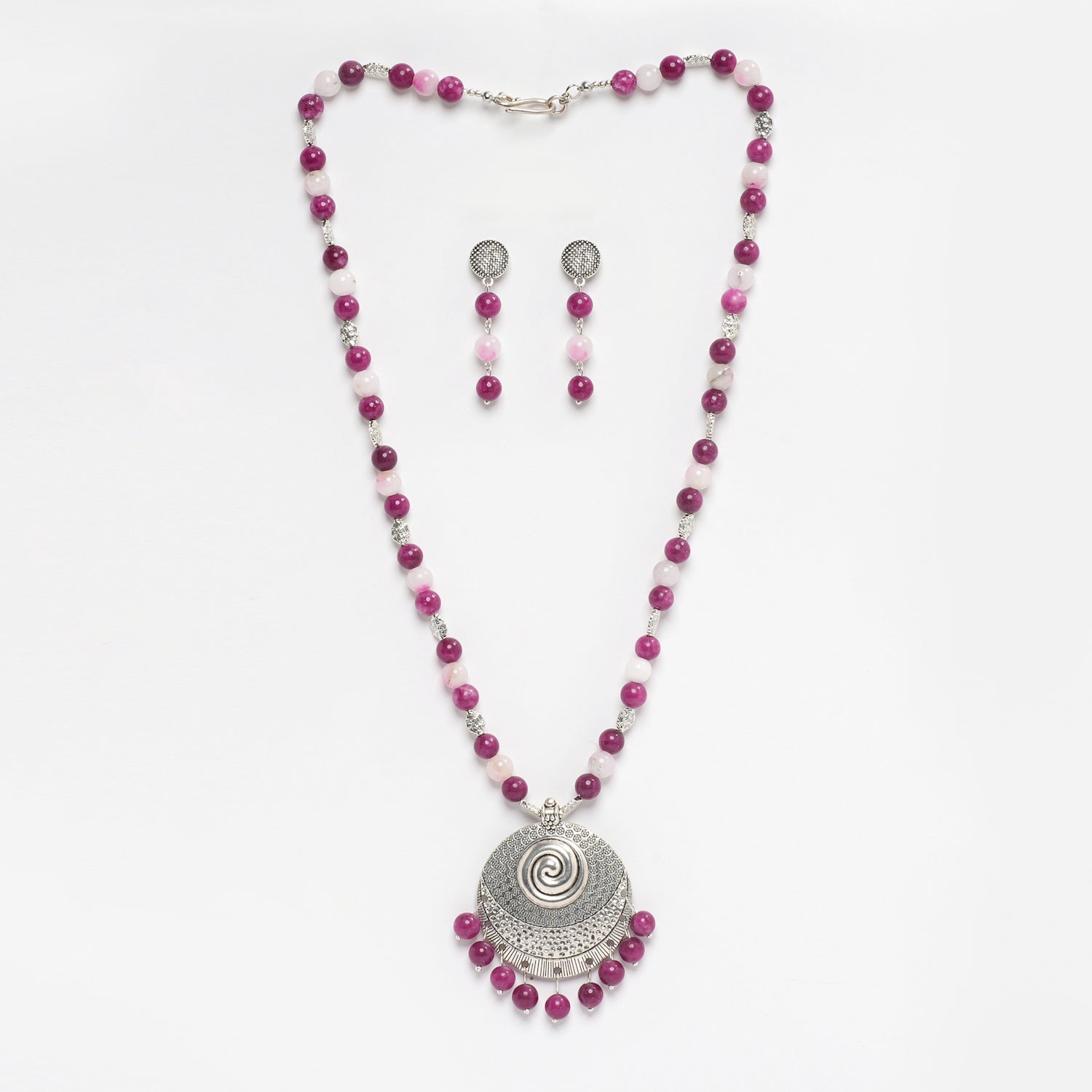 MAROON JADE WITH SLIVER CHARMS AND SLIVER PANDENT NECKLACE WITH EARRINGS