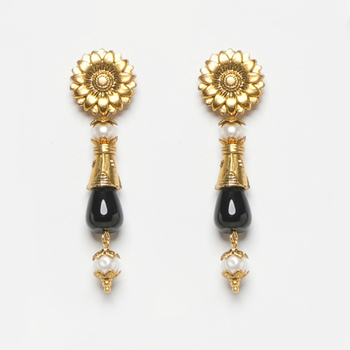 EYKAA BLACK ONYX AND SHELL PEARL EARRINGS