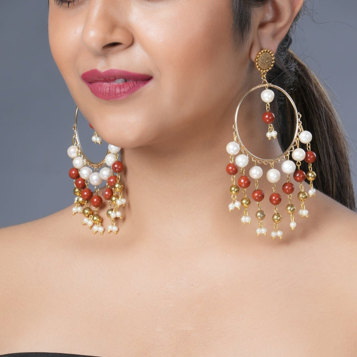 Girl Model Wearing  Eykaa Red Jasper With Fresh Water Pearl And Shell Pearl Earrings.