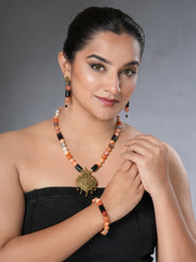 Eykaa Glorious Bliss: Orange Agate & Black Onyx Necklace With Earrings