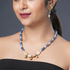 Girl Model Wearing Eykaa Lapis Lazuli, Freshwater Pearl, And Jade Necklace With Earrings.