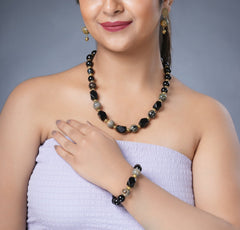Eykaa Illuminate Trinity: Agate & Onyx Earrings