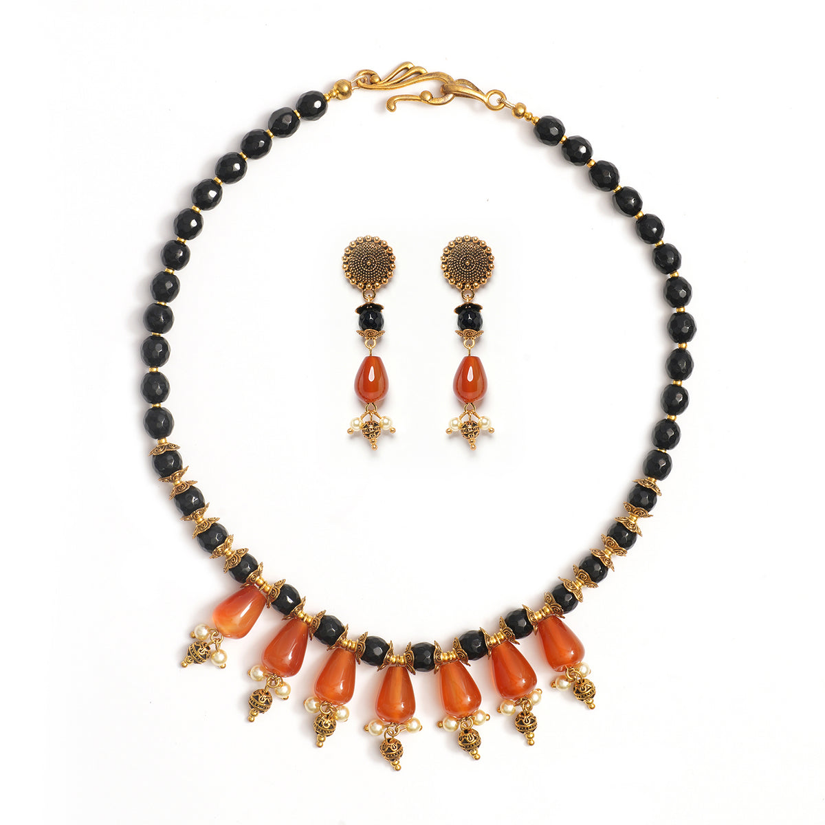 EYKAA CARNELIAN WITH BLACK FACETED JADE NECKLACE WITH EARRINGS