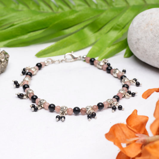 EYKAA STRAWBERRY QUARTZ AND BLACK ONYX ANKLET