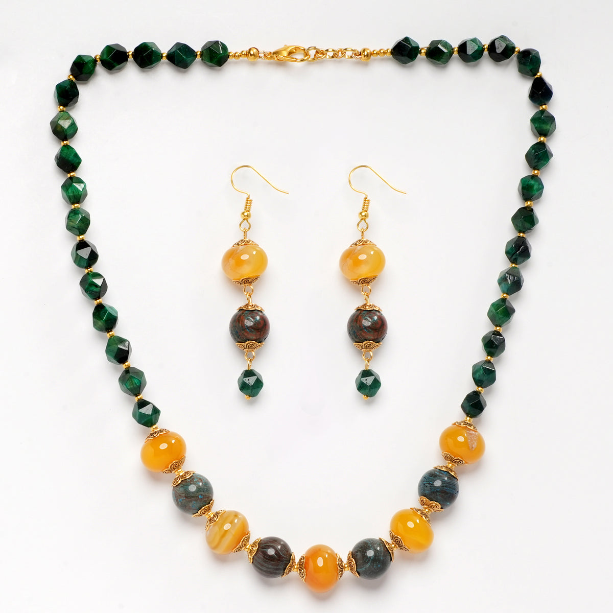 GREEN FACETED TIGER EYE , CRYSOCOLA AND AGATE NECKLACE

Eykaa
stone jewellery
womens jewellery
earing for women
bracelet for women
necklace for women
jewellery stores