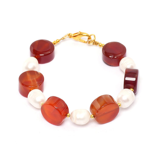 Eykaa Carnelian And Freshwater Pearl Bracelet On A White 
 Background.

Eykaa
stone jewellery
womens jewellery
earing for women
bracelet for women
necklace for women
jewellery stores